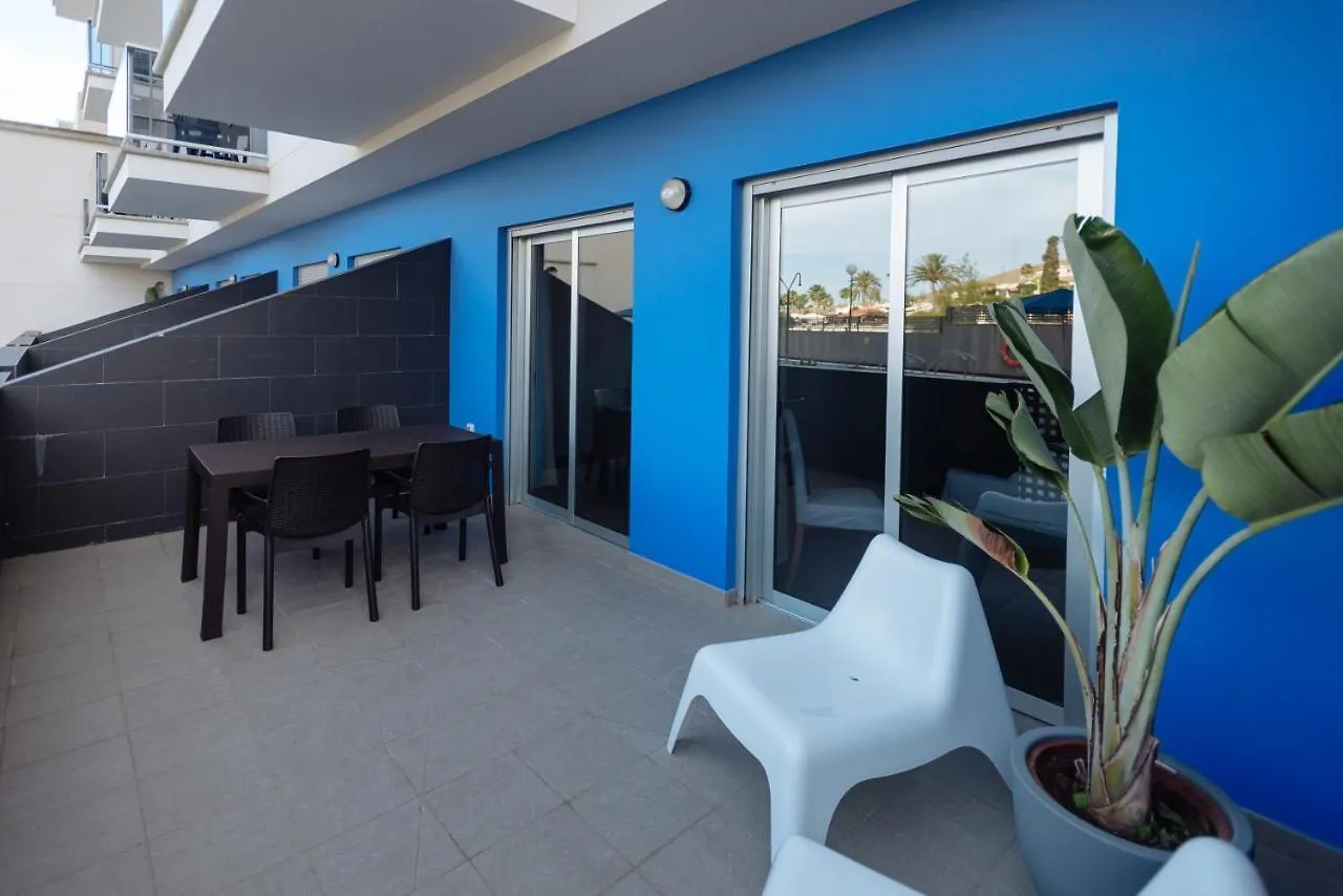 Cornisa Apartments Patalavaca 0*,  Spain