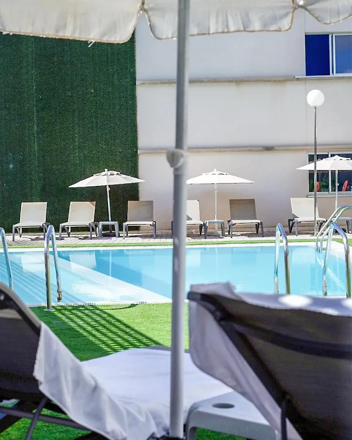 Cornisa Apartments Patalavaca