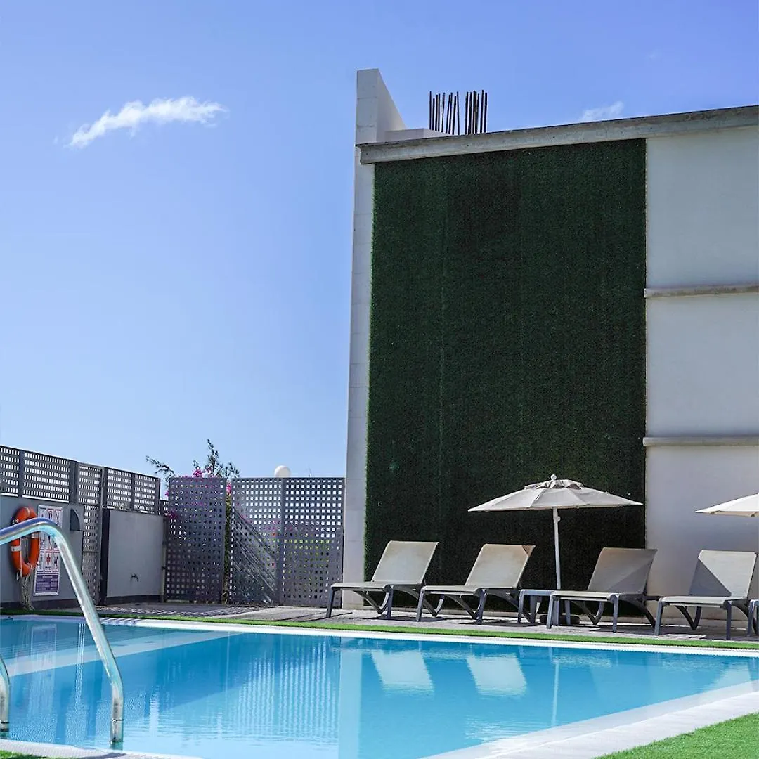 Cornisa Apartments Patalavaca