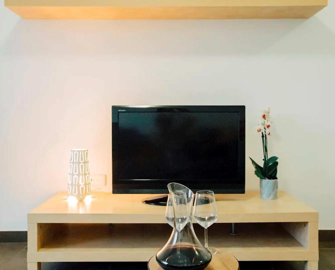 Cornisa Apartments Patalavaca