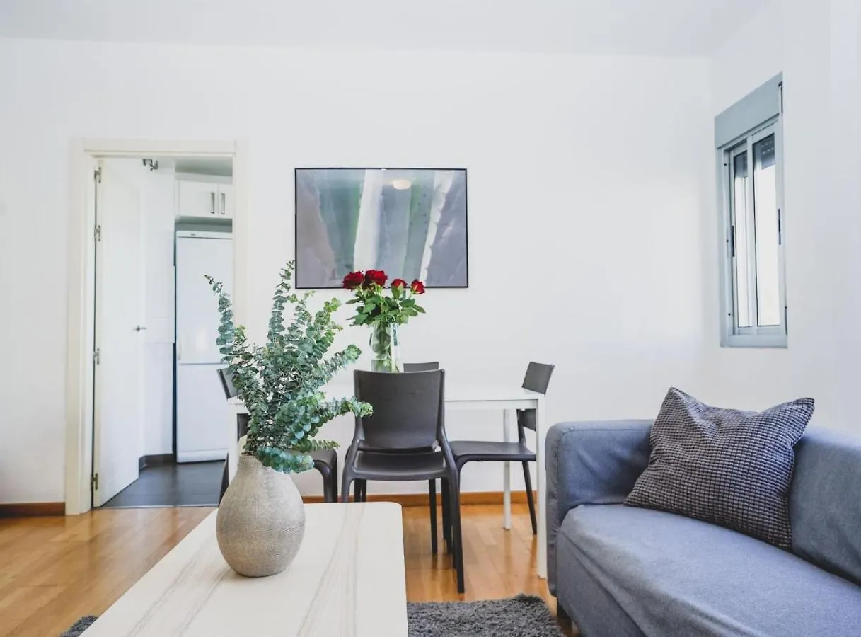 Cornisa Apartments Patalavaca