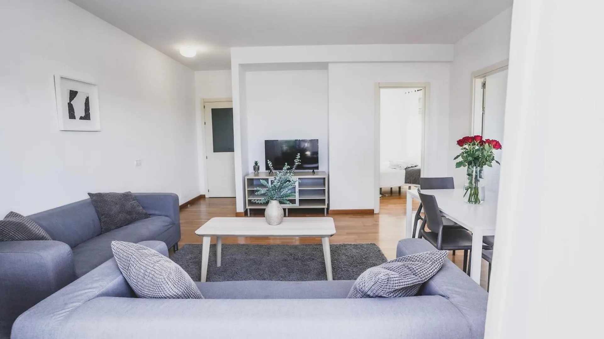 Cornisa Apartments Patalavaca