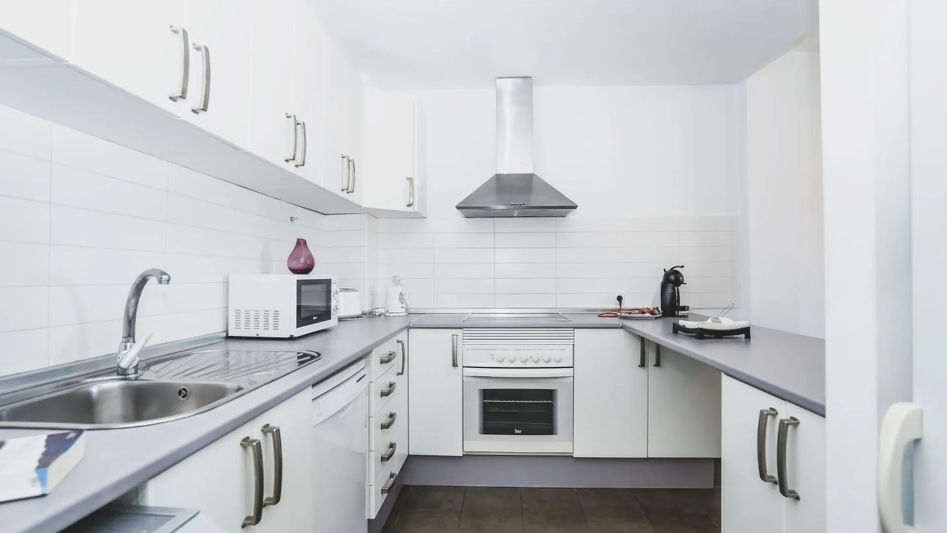 Cornisa Apartments Patalavaca