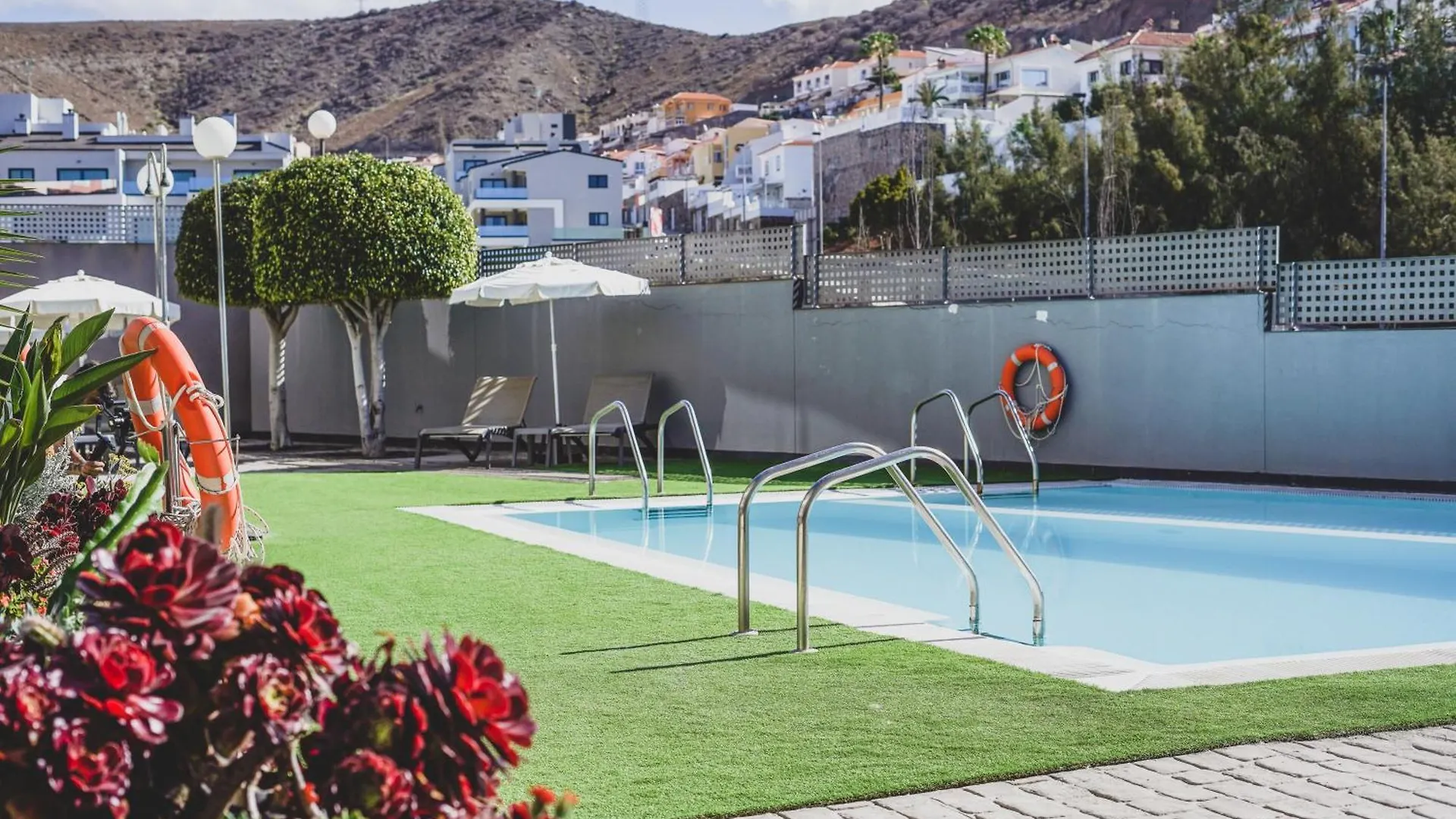 Cornisa Apartments Patalavaca